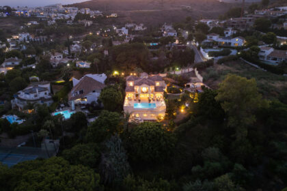 6336b75294e6493d9b9cc82b116daec8 - 10