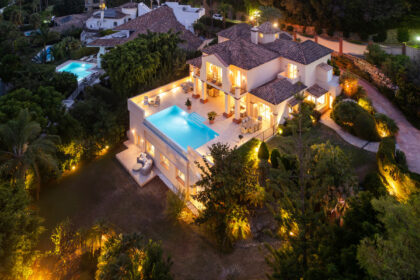 6336b75294e6493d9b9cc82b116daec8 - 11