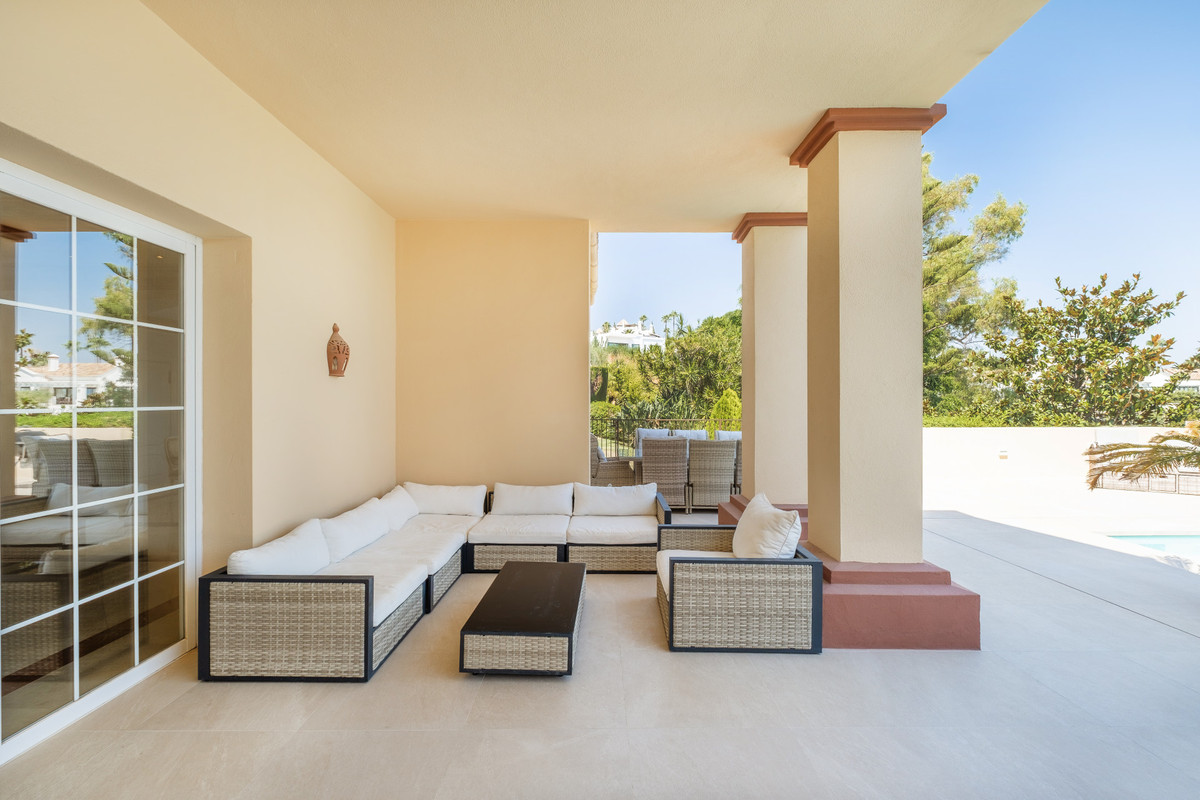 6336b75294e6493d9b9cc82b116daec8 - 17