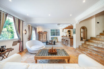 6336b75294e6493d9b9cc82b116daec8 - 23