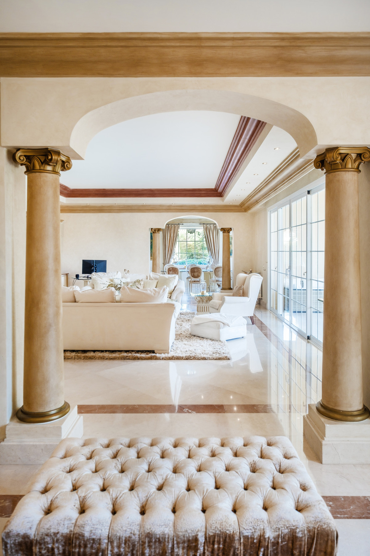 6336b75294e6493d9b9cc82b116daec8 - 36