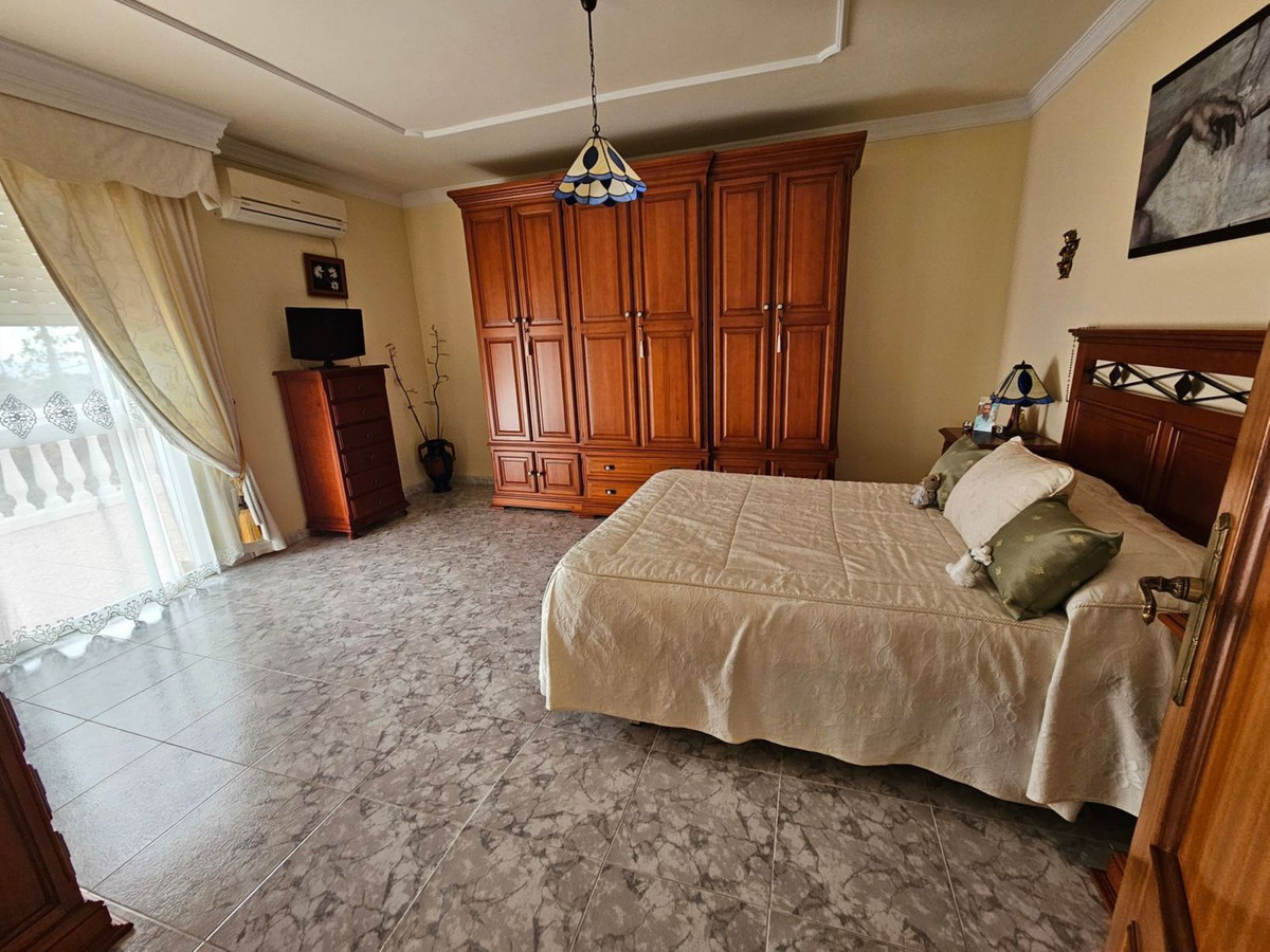 649cdcc74a49dae5a7e1e59317228c56 - 16