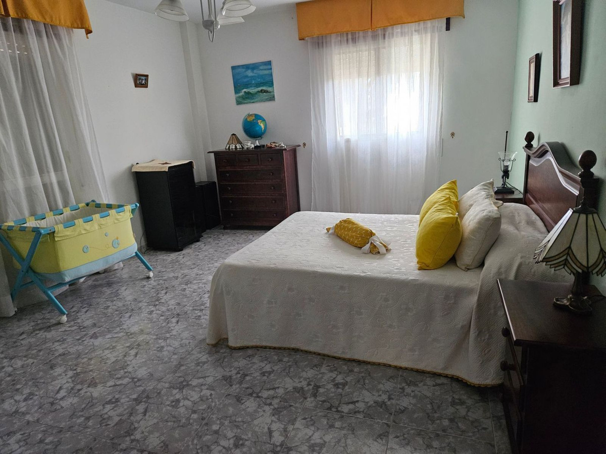 649cdcc74a49dae5a7e1e59317228c56 - 18