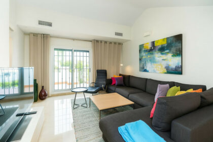 67597a5e85ff9bdfd9590dfc1207a5a9 - 7