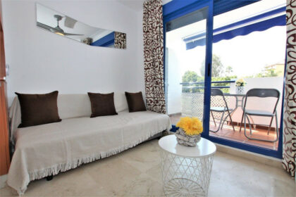 67ee2c10f7059b37b207f52bffcec0bb - 23