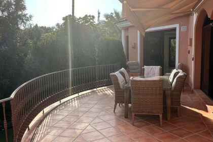 67ee7395960af6dbe4aa6156305bd652 - 22