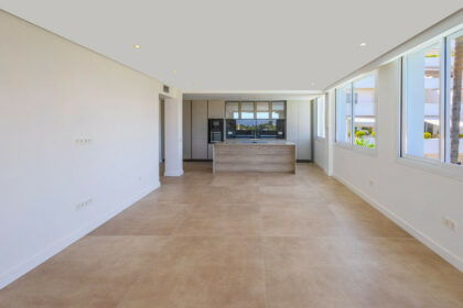 680fd14e42942bfc12e7f48283afdc8e - 10