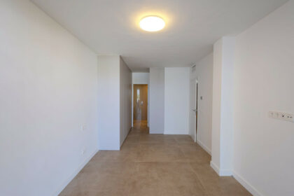 680fd14e42942bfc12e7f48283afdc8e - 23