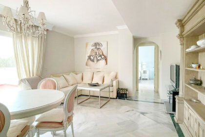 683baf40d39b3b138a7610a04dcddb70 - 2