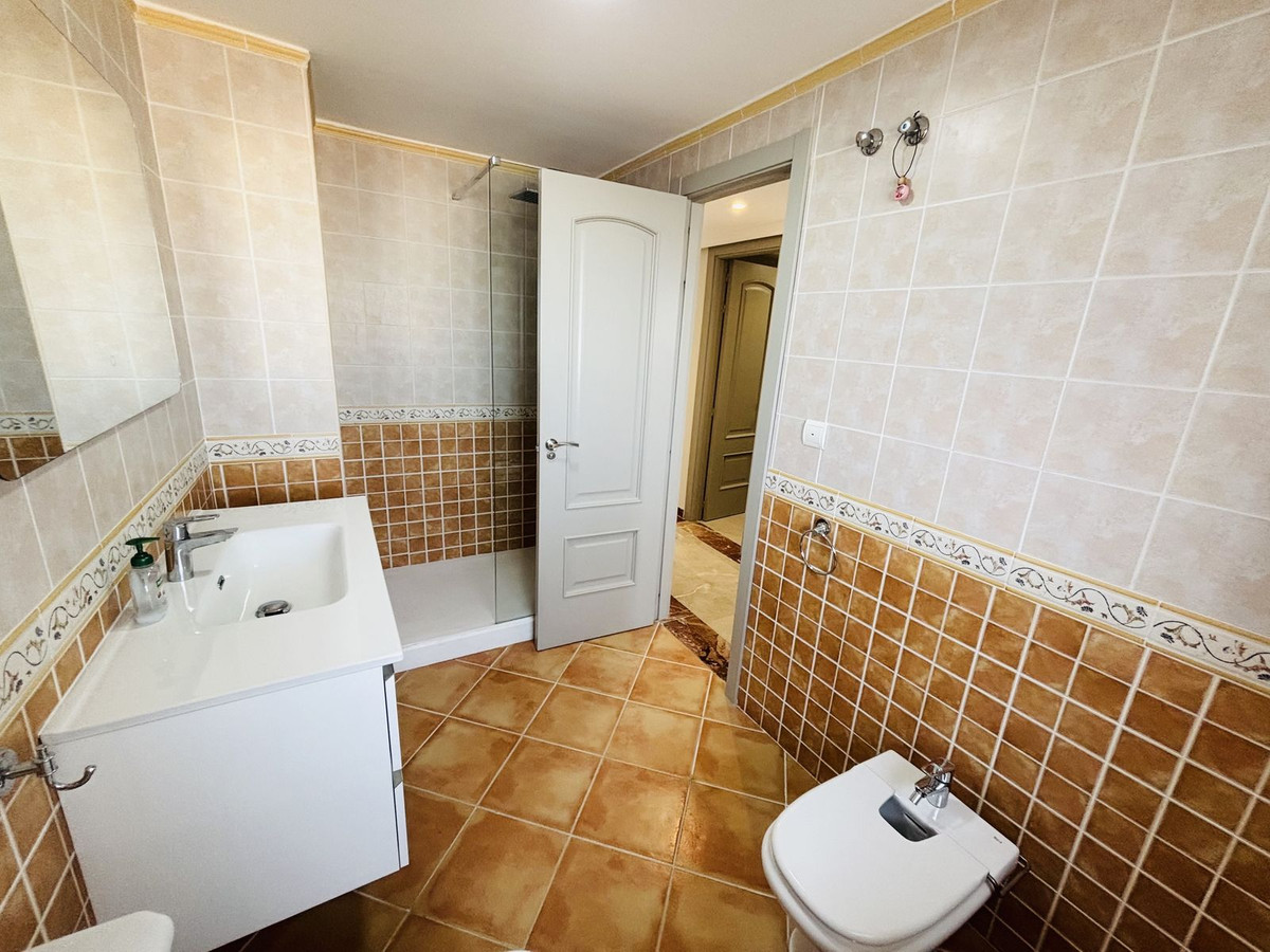 686644cd374e1a9f56e7717eea2f9751 - 28