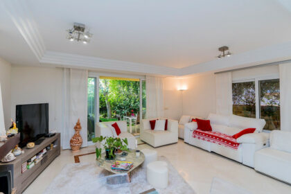 6975d3ebc2d0baede81c010d9227182d - 3