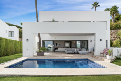 6b34222d59bc821734949cf7882e3bef - 14