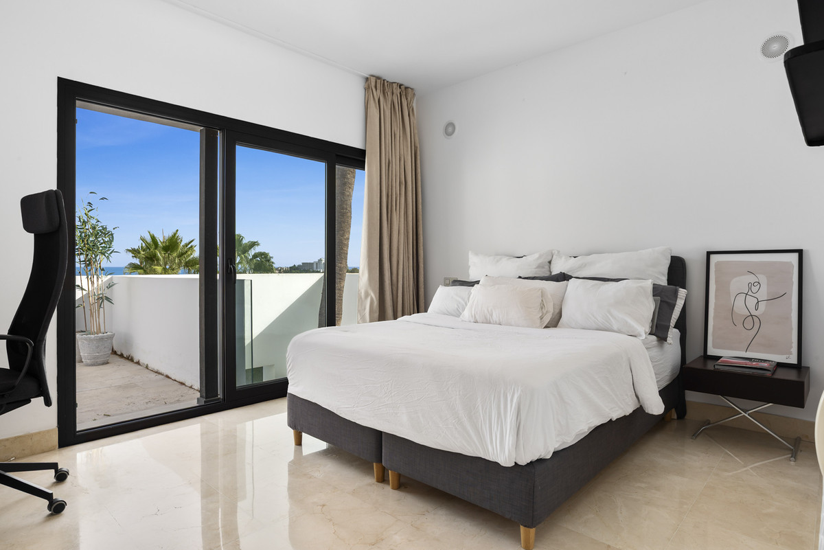 6b34222d59bc821734949cf7882e3bef - 24