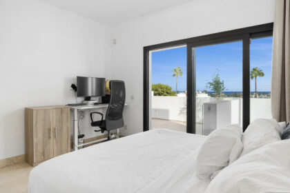 6b34222d59bc821734949cf7882e3bef - 25