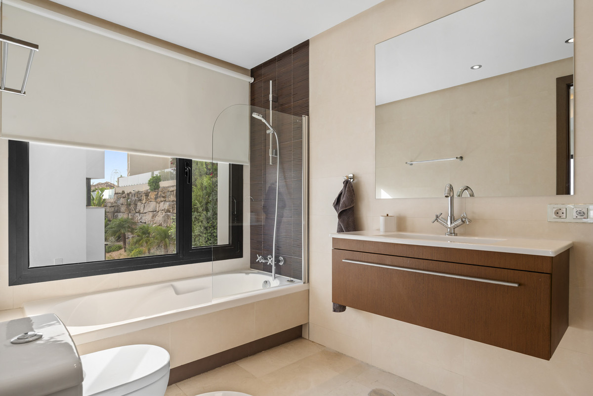 6b34222d59bc821734949cf7882e3bef - 30