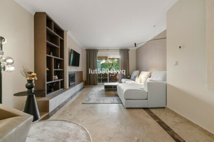 6b541076983cbd7c48f7c710304f55b3 - 4