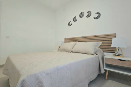 6c4ad1d2f5f4331a05e1c73c65a02c8e - 6