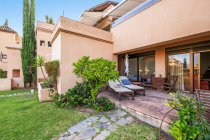 6d9299884c136a4fb5358f864585b4c6 - 11