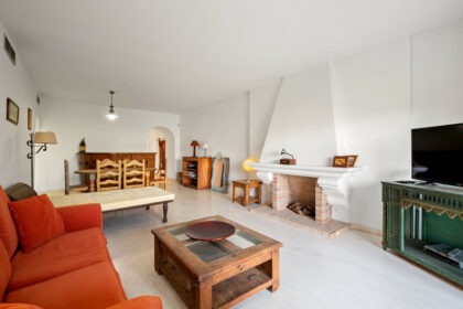 6d9299884c136a4fb5358f864585b4c6 - 7