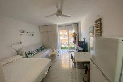 6d997efae4744a4e952e7fa90fc3b5c4 - 3