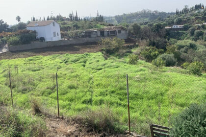 70de29534c0e6663b3fef71d93e44174 - 14