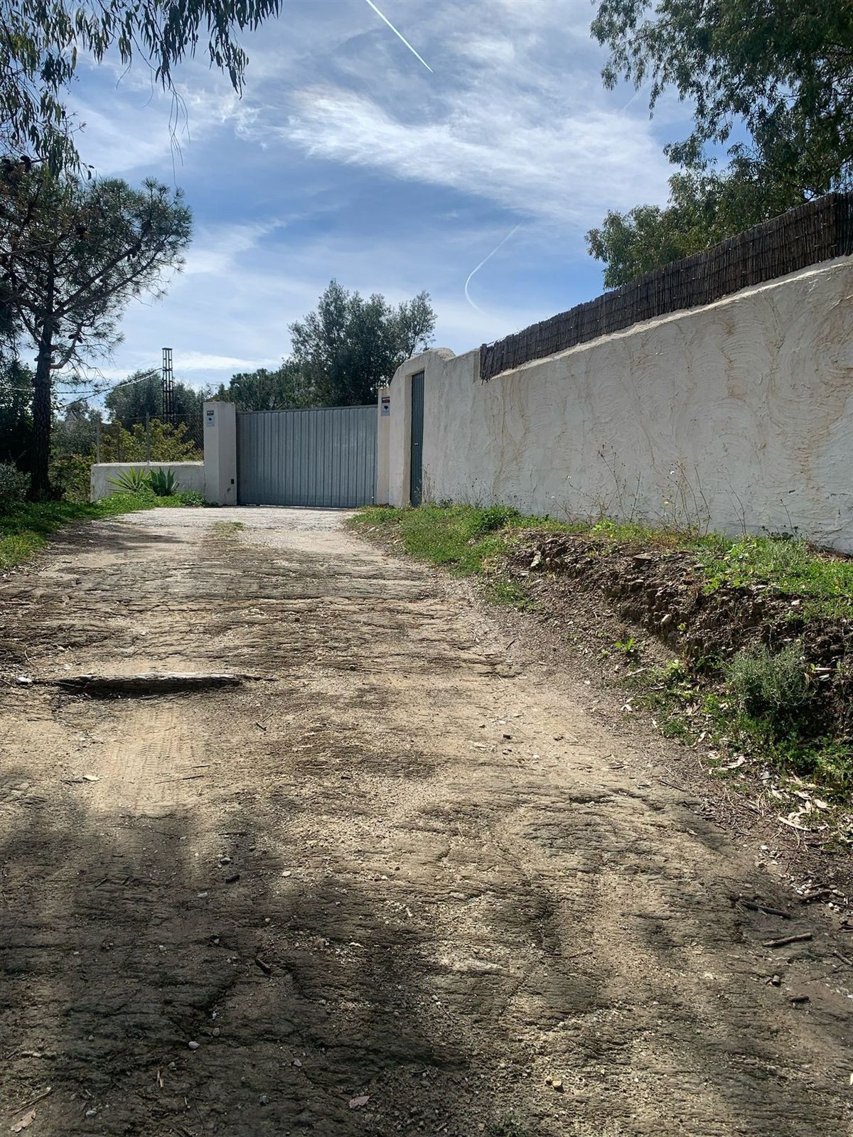 70de29534c0e6663b3fef71d93e44174 - 17