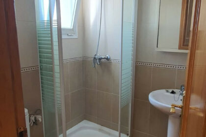 70f4e09bebcb3621d969789bb09476f1 - 18