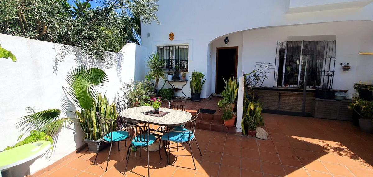 70f4e09bebcb3621d969789bb09476f1 - 2