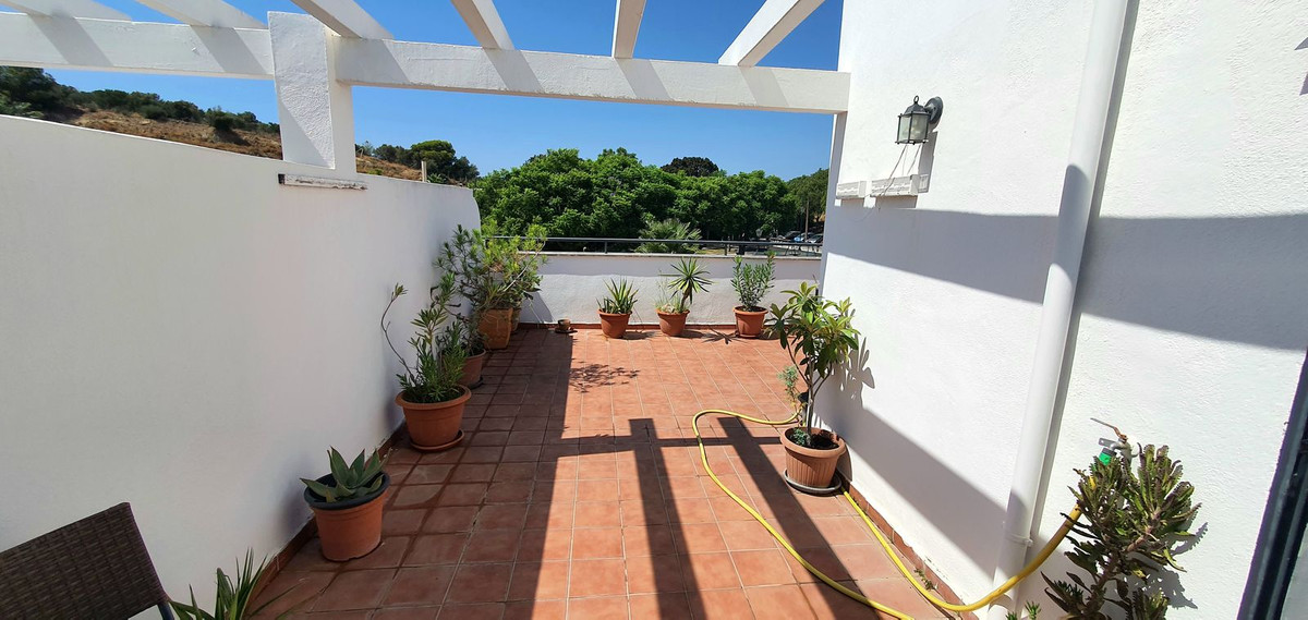 70f4e09bebcb3621d969789bb09476f1 - 22