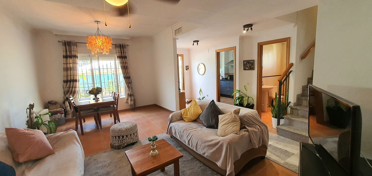 70f4e09bebcb3621d969789bb09476f1 - 8