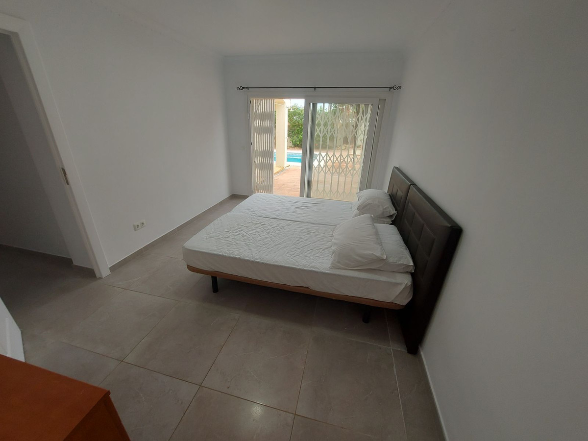 71179d13be187820ae79122dcbc667ec - 16