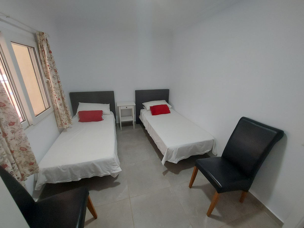 71179d13be187820ae79122dcbc667ec - 20