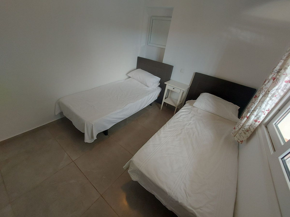 71179d13be187820ae79122dcbc667ec - 21