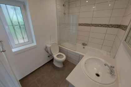 71179d13be187820ae79122dcbc667ec - 30