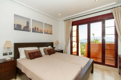 71f2b57ccb8737210c05cba46790b406 - 5