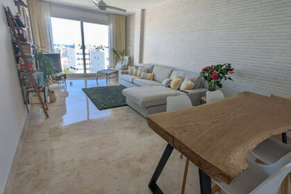 7273b9b4f39a2950e4df85b3a6ba4c59 - 12