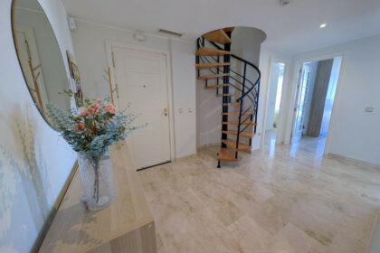 7273b9b4f39a2950e4df85b3a6ba4c59 - 22