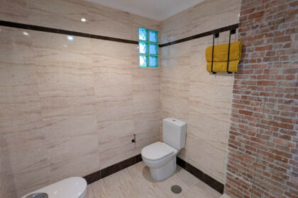 7273b9b4f39a2950e4df85b3a6ba4c59 - 30