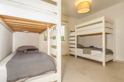 7705453e6f5ff2bf2720834f34fb3c27 - 10