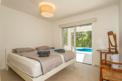 7705453e6f5ff2bf2720834f34fb3c27 - 8