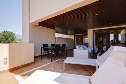 77a762bc3a6ced34c526664a1bfe0182 - 16