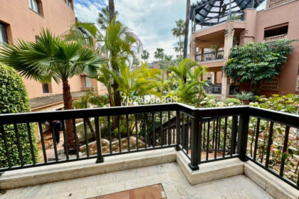 77af997fef387f589c1ededb38361396 - 12