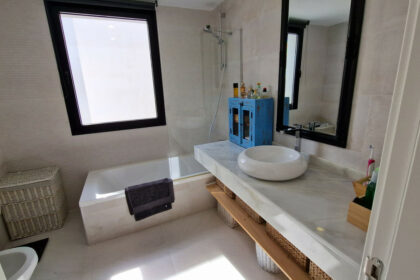 788195fec8b8d222efea67579a5d735d - 12