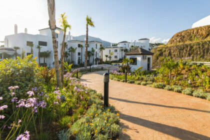 788195fec8b8d222efea67579a5d735d - 23