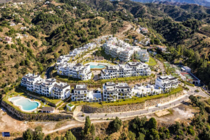 788195fec8b8d222efea67579a5d735d - 29