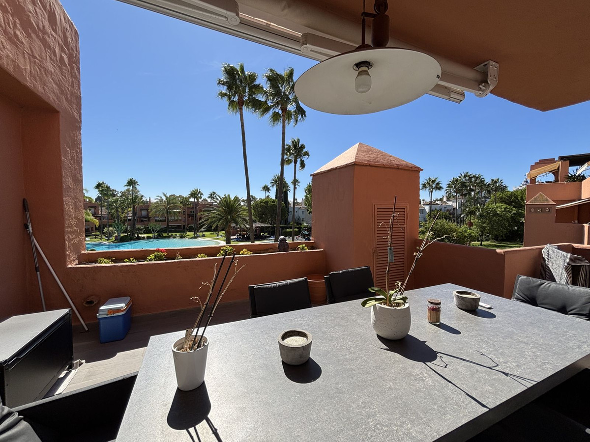 7956503403d2f76ae14378441ab104e3 - 13