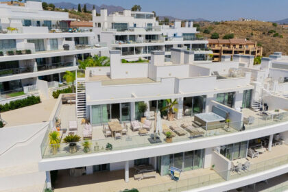 79c416e83037da5f03c1d805a1bb3919 - 1