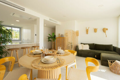 79c416e83037da5f03c1d805a1bb3919 - 11