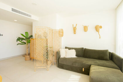 79c416e83037da5f03c1d805a1bb3919 - 12