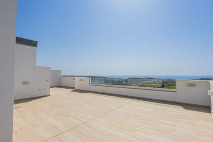 79c416e83037da5f03c1d805a1bb3919 - 36